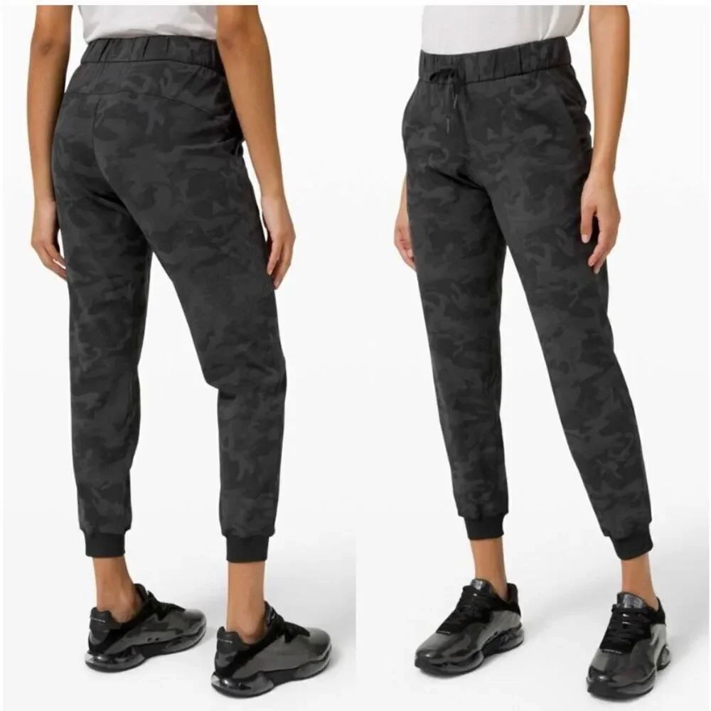 Lululemon On the Fly Jogger 28"Heritage 365 Camo Deep Coal Multi Size 12
